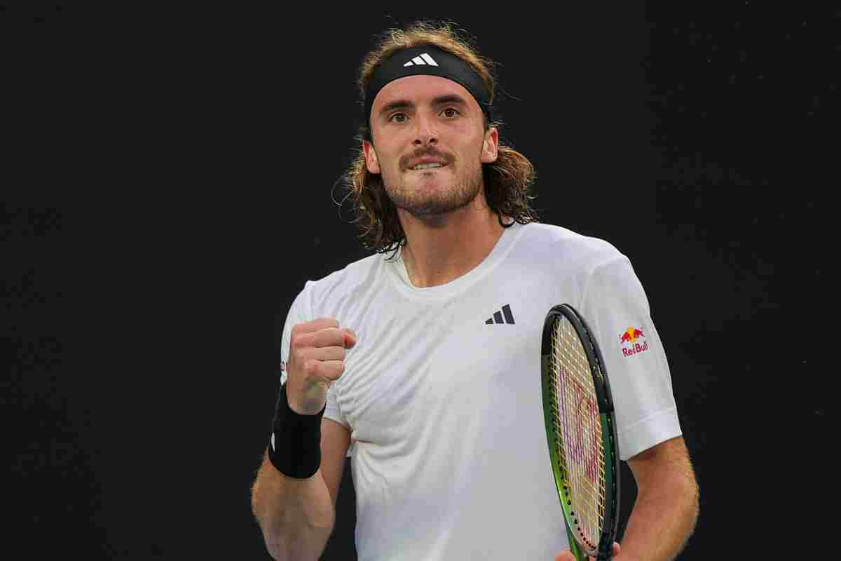 Галла теннис 2024. Стефанос Циципас теннисист. Stefanos Tsitsipas Australian open 2023. Стефанос Циципас вне корта. Стефанос Циципас фото.