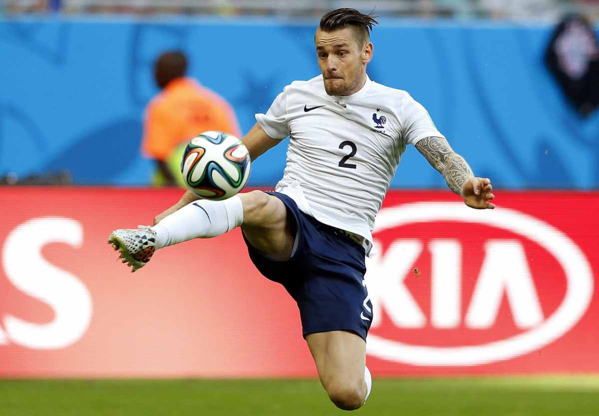 Mathieu Debuchy, il francese si ritira