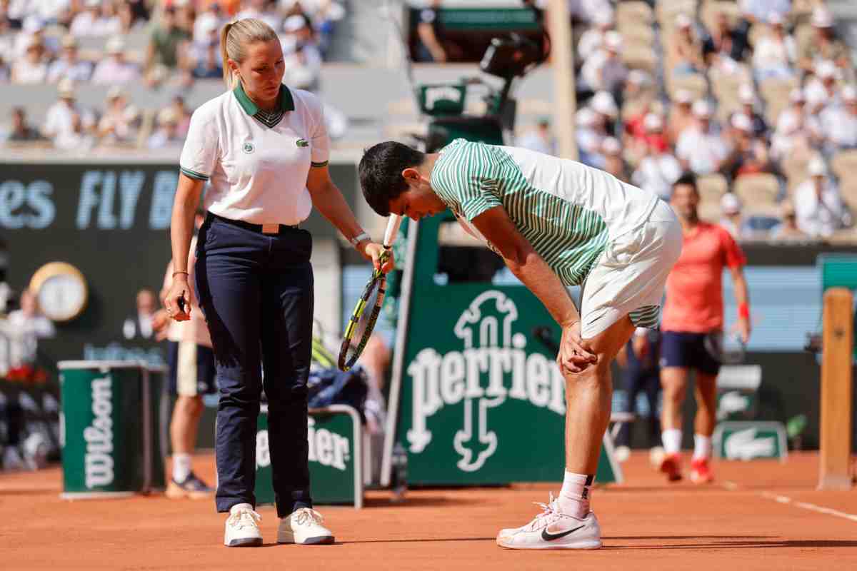 Alcaraz crampi Roland Garros